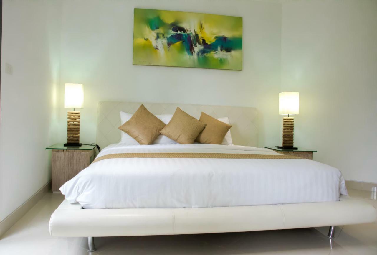 Sansuri Resort - Luxury Apartments Pantai Surin Luaran gambar